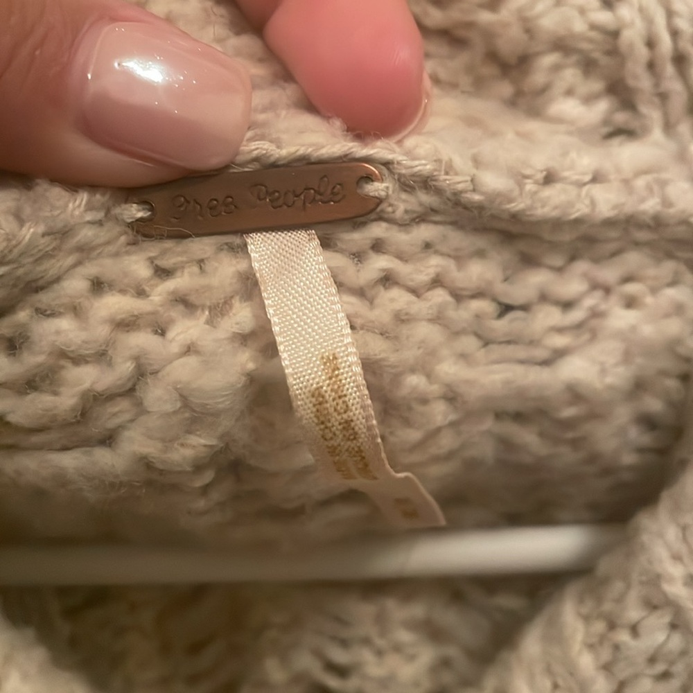 Free People knit sweater - Picture 2 of 5